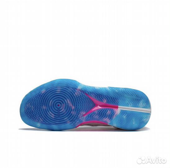 Баскетбольные кроссовки