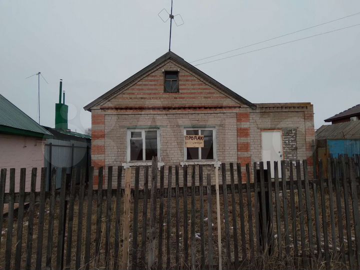 Дом 32 м² на участке 6,5 сот.