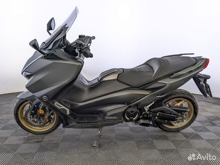 Yamaha T-MAX 560