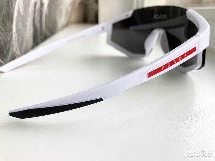 Очки спортивные зеркальные солнцезащитные