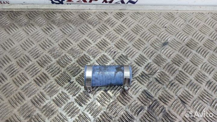 Патрубок радиатора Mercedes-Benz