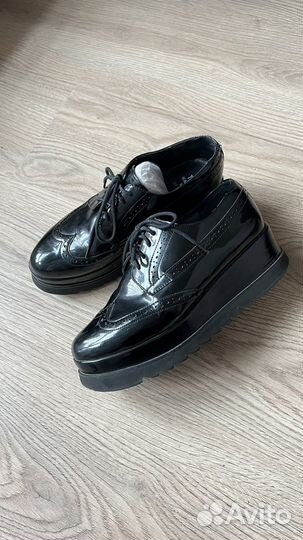 Лоферы женские 37 глянцевые