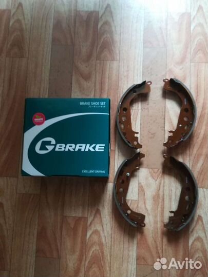 Колодки новые, 4 шт