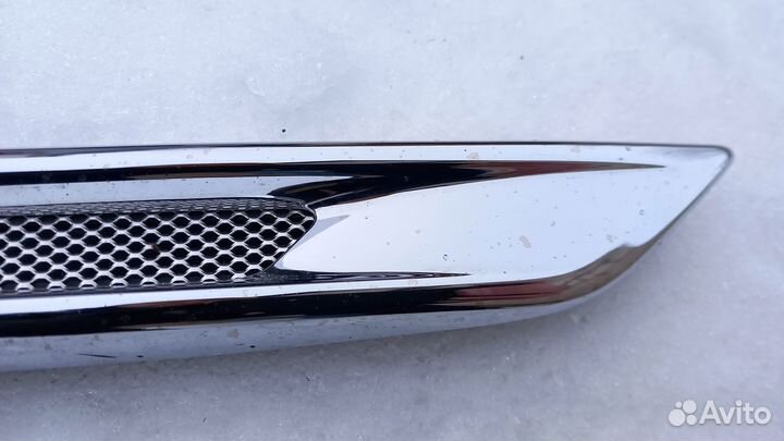 Jaguar XJ X351 2014-15г хром молдинг правого крыла