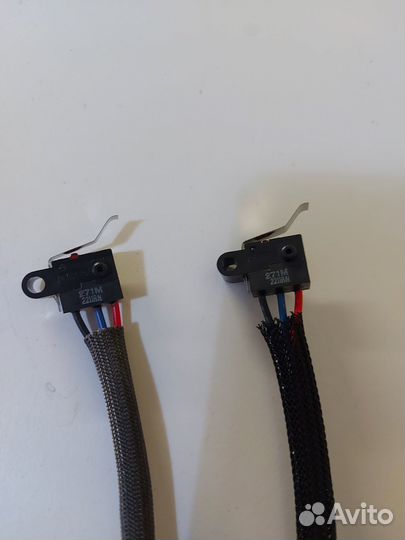 Концевик (датчик) капота митсубиси Mitsubishi