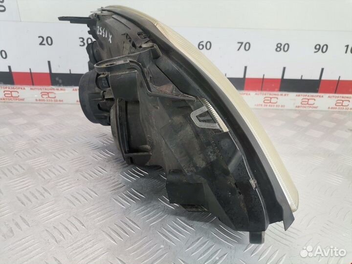 Фара передняя для Opel Vectra C 93171432