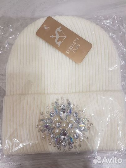 Шапка со стразами разные цвета