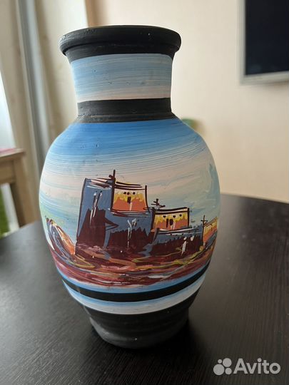 Глиняный кувшин