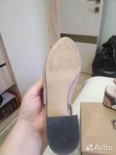 Босоножки с закрытыми носиками