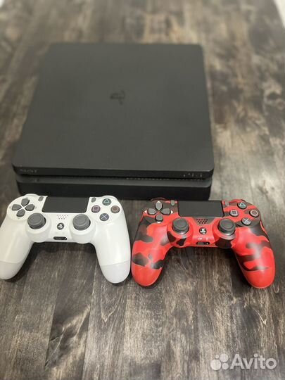Sony PS4 slim 1 tb+2 геймпада