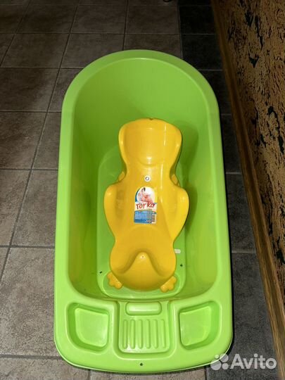 Ванночка для купания с подставкой