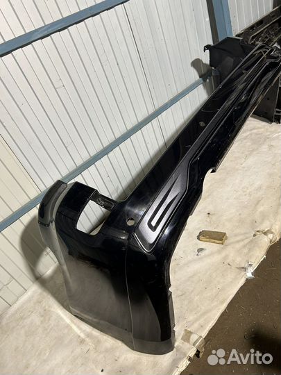 Бампер задний Toyota Land Cruiser 200 Executive