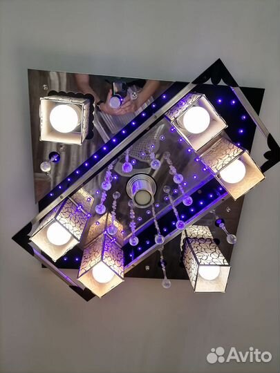 Светильник потолочный