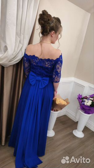 Вечернее платье