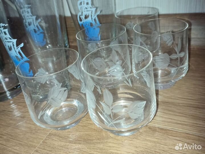 Бокалы, стаканы, стопки из серванта