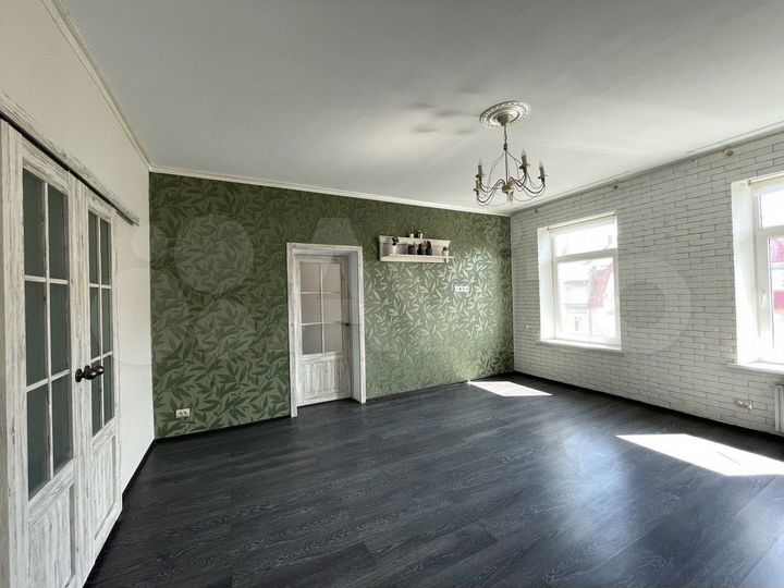 3-к. квартира, 80,8 м², 4/4 эт.