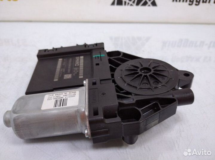 Мотор стеклоподъемника передний правый Volvo S90 2