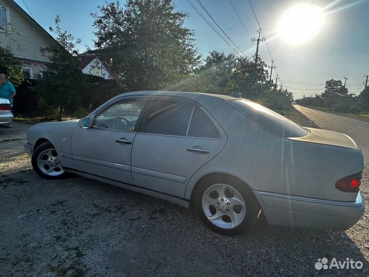 Mercedes-Benz E-класс 2.3 AT, 1995, 357 000 км