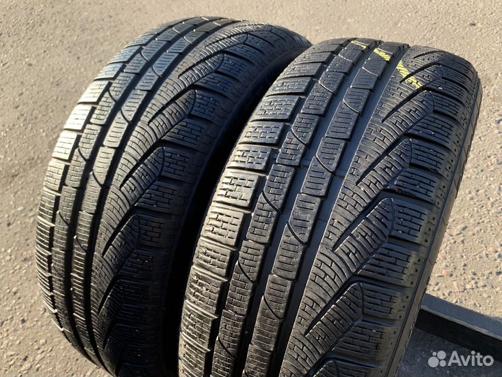 Pirelli Winter Sottozero 240 Serie II 225/45 R18 95V