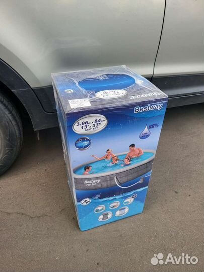 Новый надувной бассейн Bestway 396х84 см
