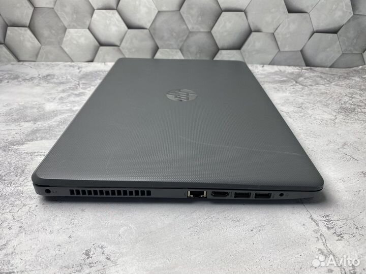 Мощный ноутбук HP 2видеокарты/SSD+HDD1000GB