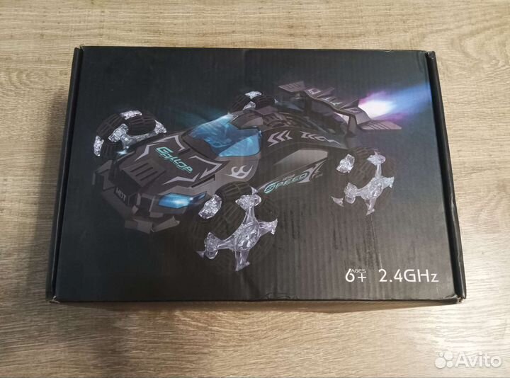 Радиоуправляемая машина дрифт