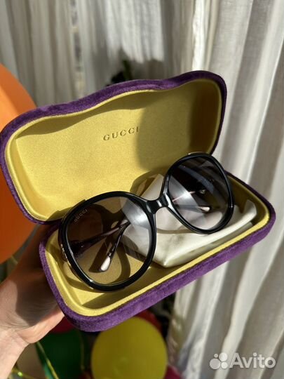 Солнцезащитные очки Gucci GG0226s