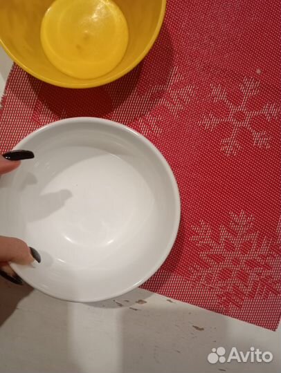 Миска несквик И магнит