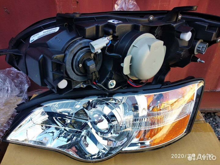 Фары новые S.Outback