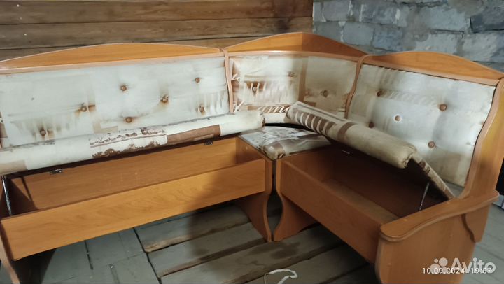 Кухонный мягкий уголок бу