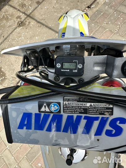 Мотоцикл кроссовый