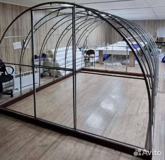 Теплица с чехлом