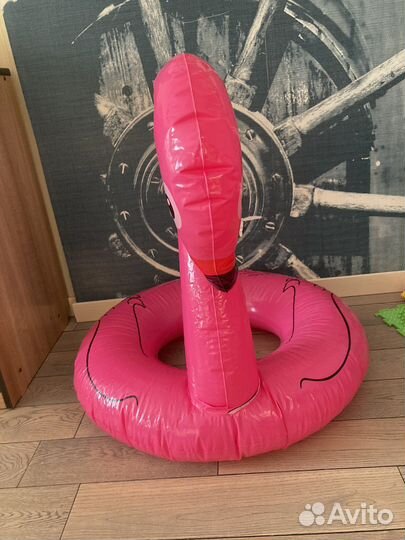 Надувной круг фламинго