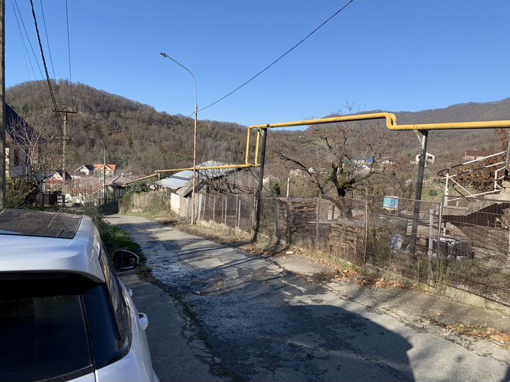 Дом 380 м² на участке 8 сот.