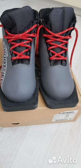 Лыжные ботинки 32 Larsen