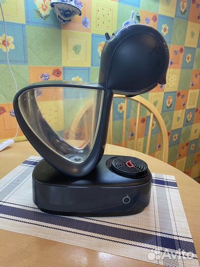 Кофеварка капсульная nespresso