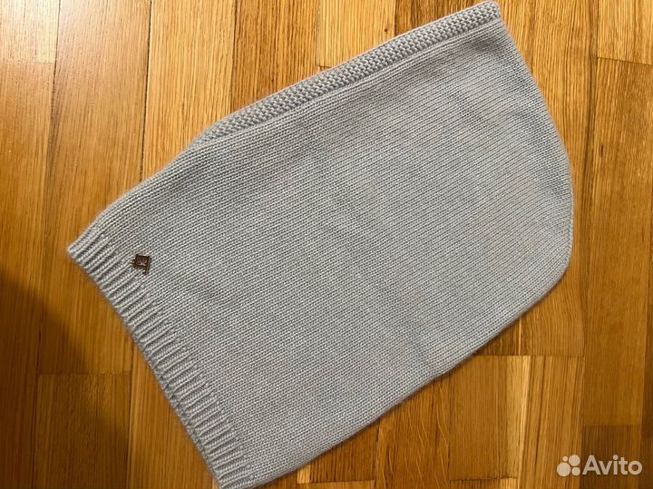 Капор женский из ангоры