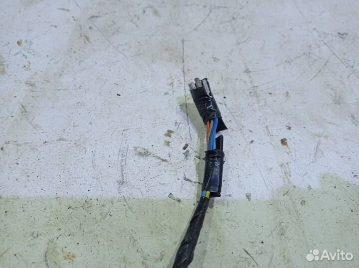 Проводка (коса) крышки багажника