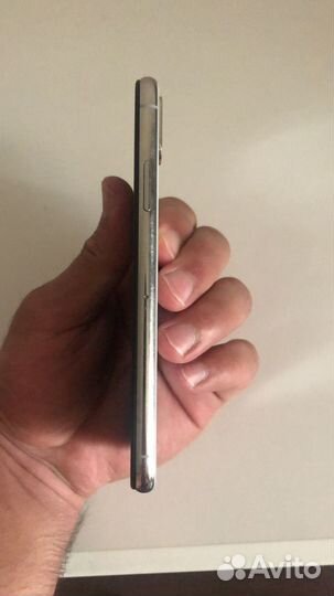 iPhone X, 64 ГБ