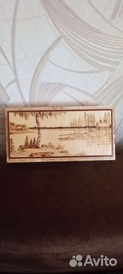 Шкатулка из карельской березы