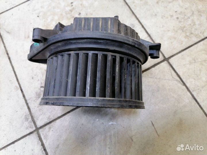 Мотор печки Audi A4 B6