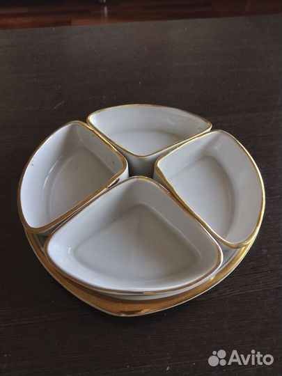 Менажница фарфоровая,винтажная