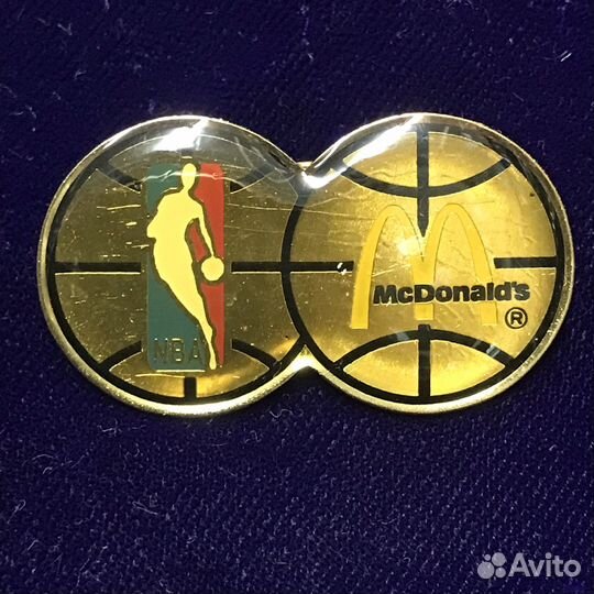 Значки McDonalds