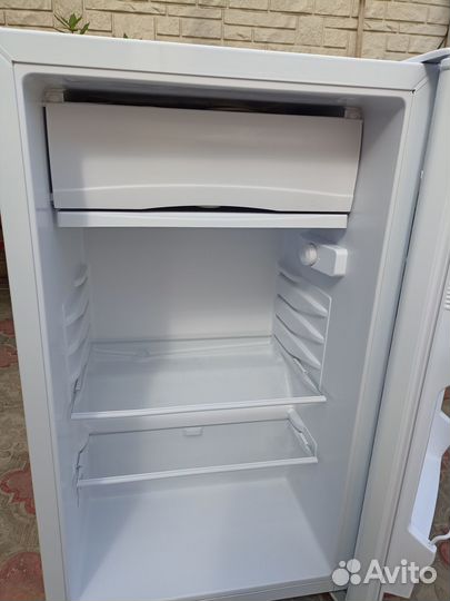 Холодильник маленький