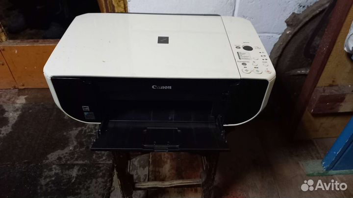 Цветной лазерный принтер canon