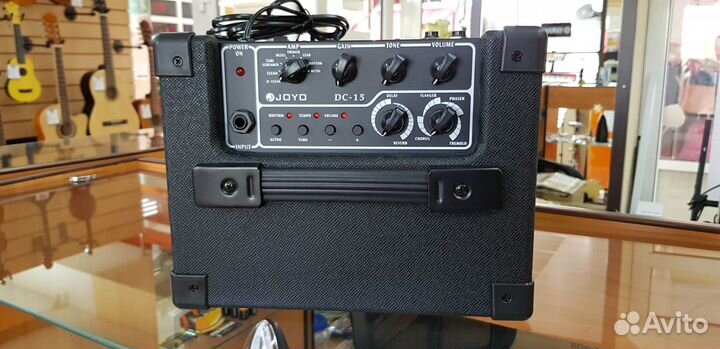 Гитарный комбоусилитель c эффектами joyo DC-15