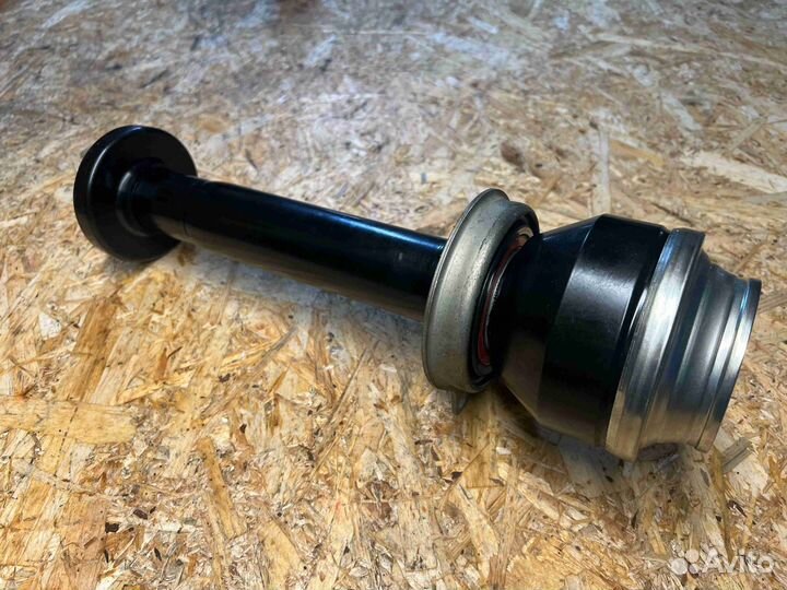 Полуось передняя правая (приводной вал, шрус) Volk
