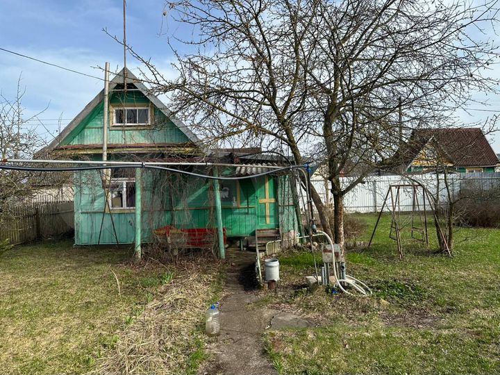 Дача 20 м² на участке 6 сот.
