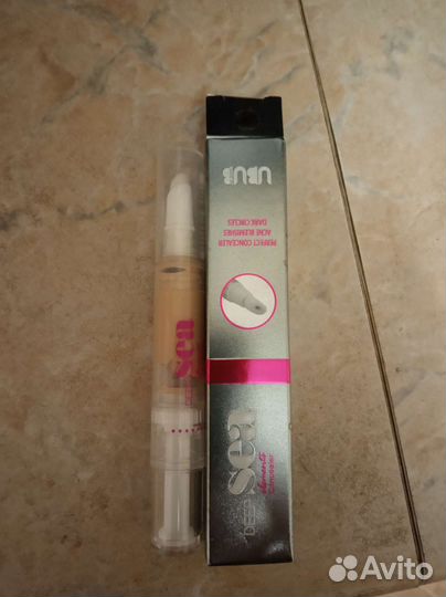 Корректор новый, светлый