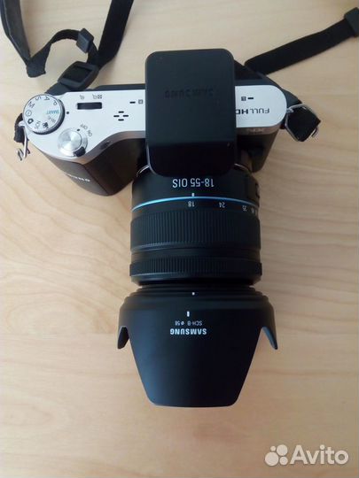 Фотоаппарат Samsung smart NX210